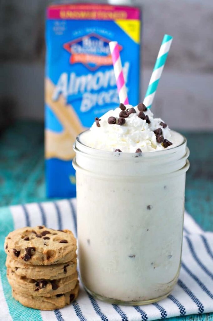 cookie dough smoothie with cookies by it 