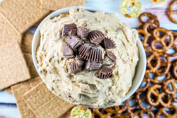 peanut butter cup cheesecake dip 