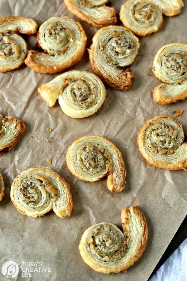 garlic swirl puff pastry 