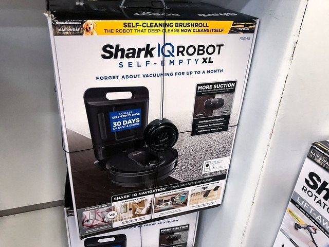 Cyber Monday Shark Vacuums Deals 