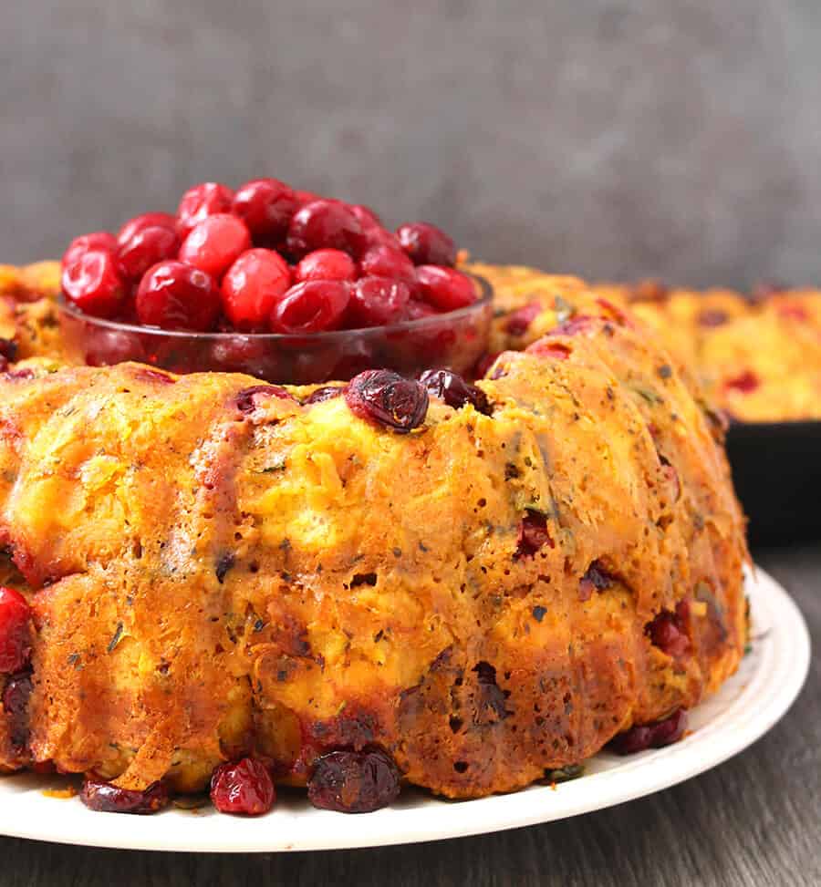 pull apart bread with cranberries in center 