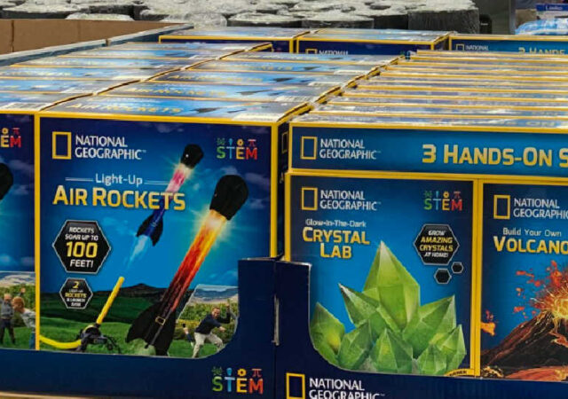 National Geographic Science Kits on Sale (2)