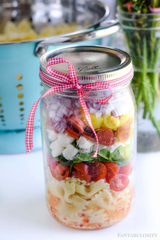 pasta salad in a jar 