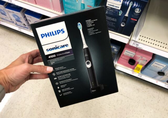 black-friday-fitbit-deals-currentyear-2