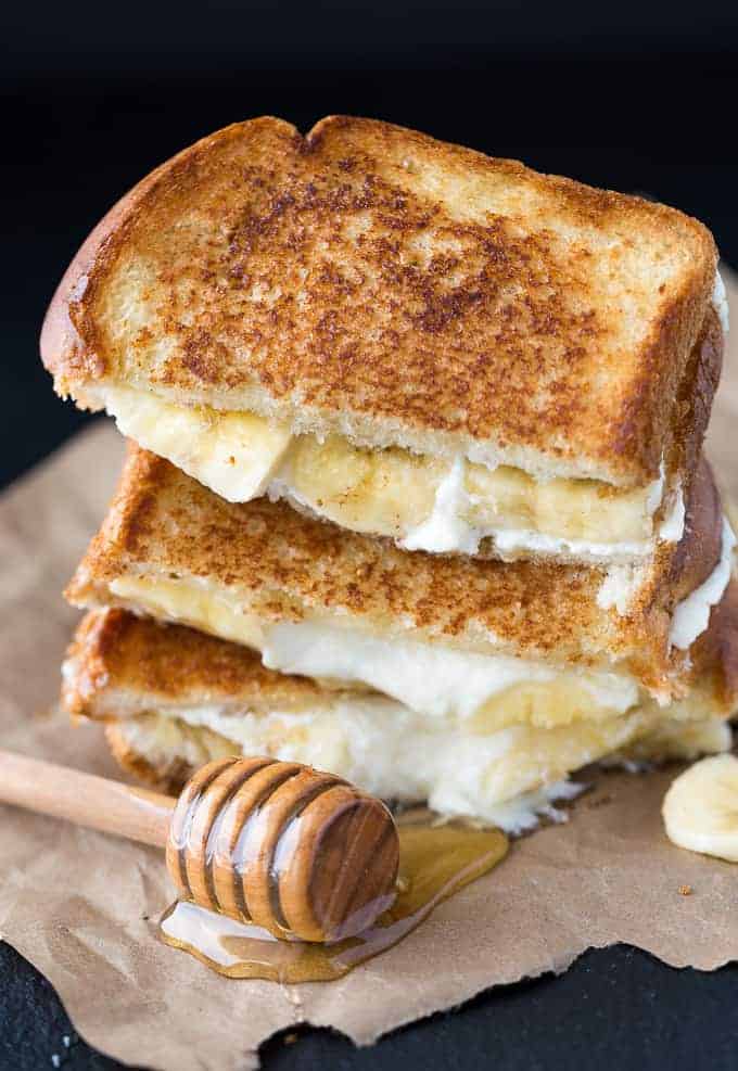 grilled cheese with bananas and honey