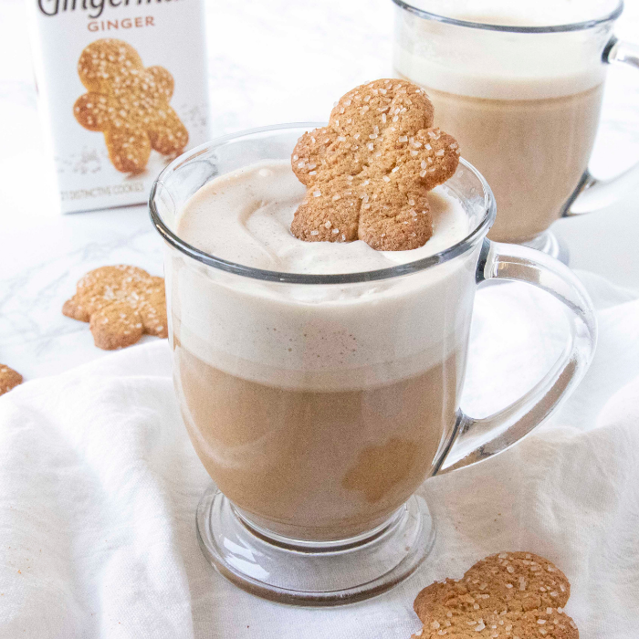 gingerbread coffee latte in mug 