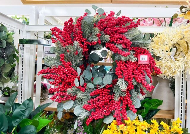 Kohl's Christmas Wreaths on Sale
