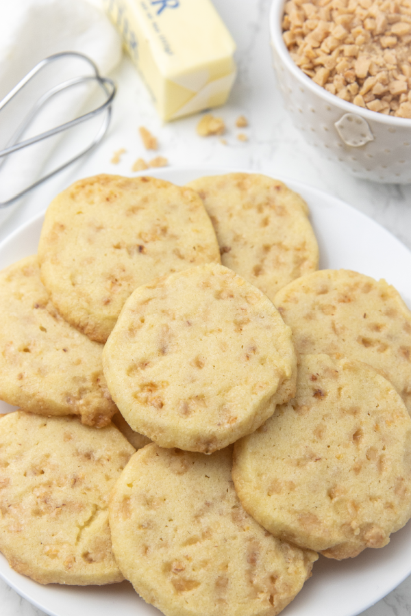 toffee cookies on a platter