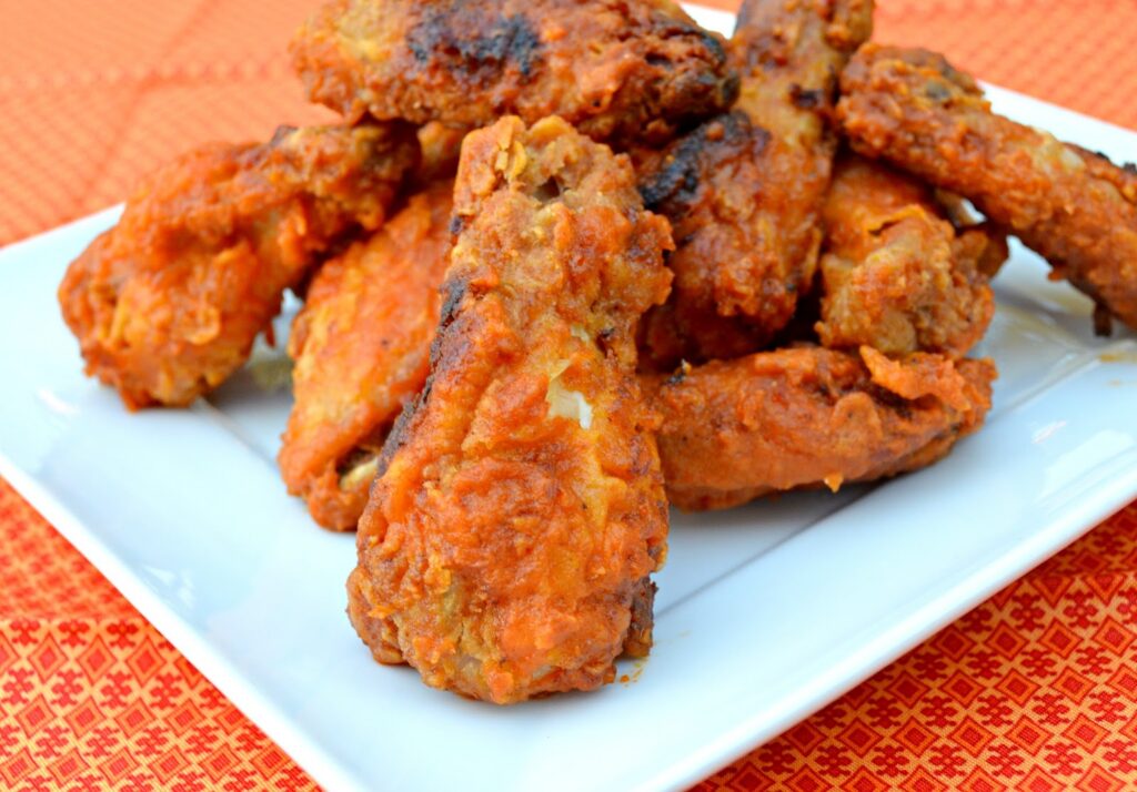 fried hot wings on plate 