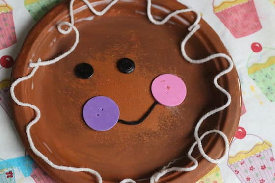 gingerbread man paper plate 