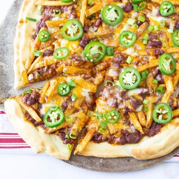 chili cheese pizza with fries 