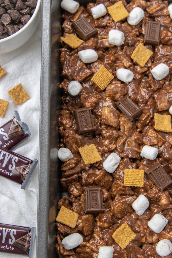 no bake smores bars in pan 