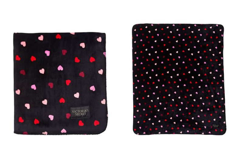 Chaise longue nicotine Referendum Victoria's Secret Accessories on Sale | $25 Valentine's Blanket!