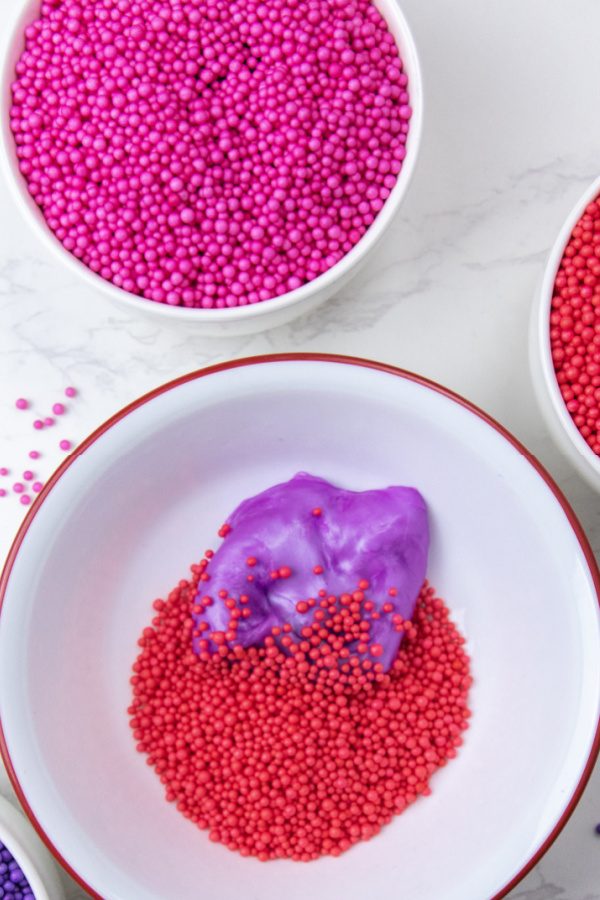 Valentine Floam is a fun and festive floam that is perfect for Valentine's Day. This is a floam hack that is a game changer! See how to make! #passion4savings #floam #diy #easy #activity #valentinesday #vday #kids #forkids slime craft