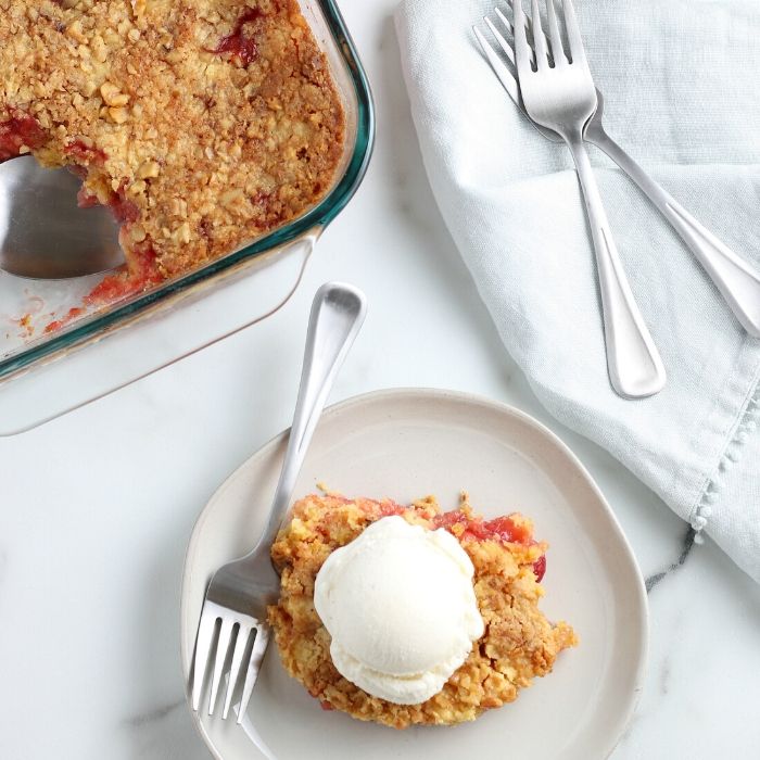cherry dump cake with ice cream on top 