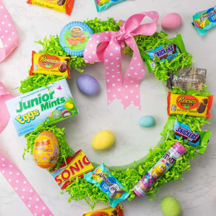 Easter Wreath Gift Idea that is great for teachers, neighbors and more. A fun alternative to an Easter basket you have to try this year. #passion4savings #easter #diy #wreath #giftidea #alternative #easterbasket #teacher #spouse #teen #neighbor Bunny DIY Wreath