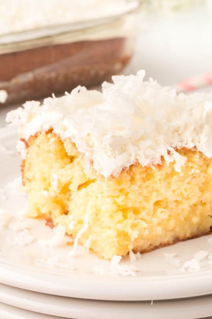 coconut cream pie poke cake 