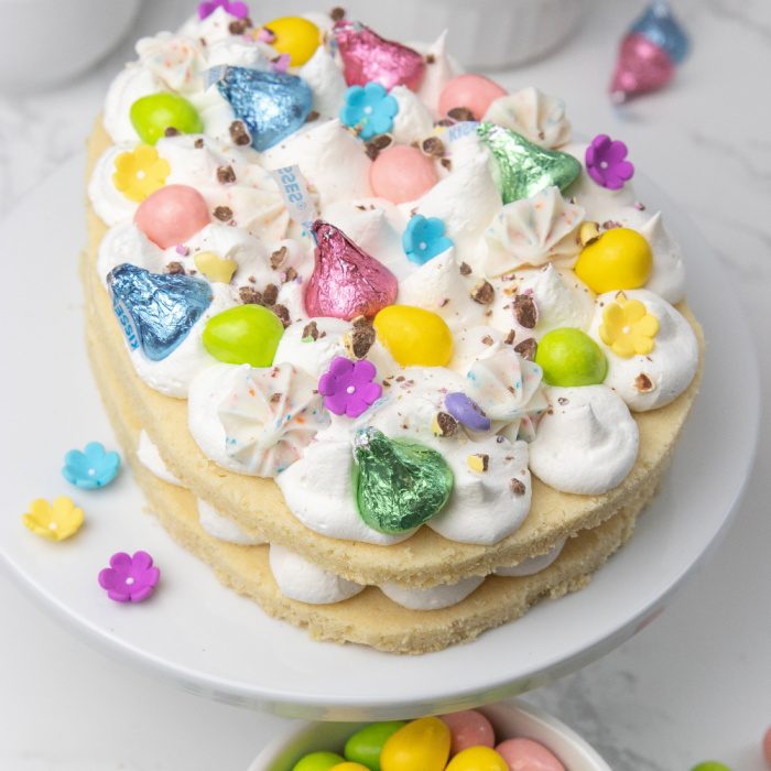 side view of Easter egg tart