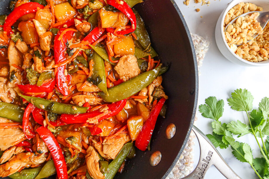 chicken stir fry in a pan 