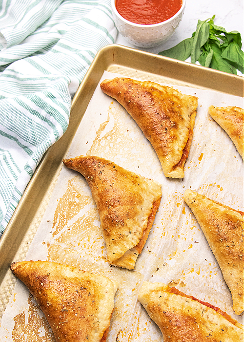 homemade pizza pockets