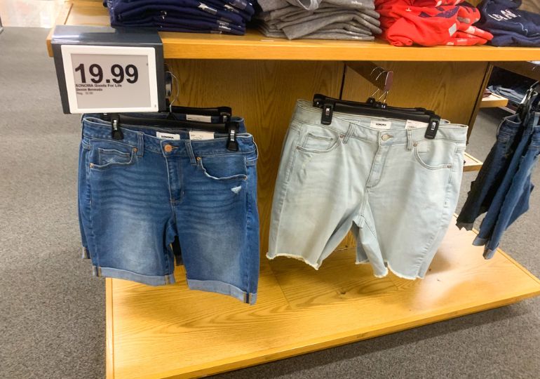 kohl’s shorts on sale feature