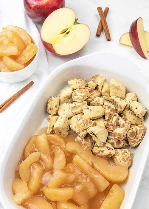 apples and cinnamon rolls
