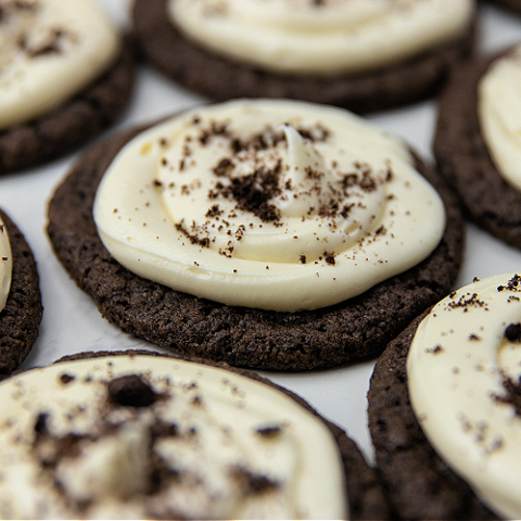 copycat crumbl oreo cookies