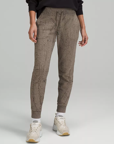 lululemon jogger