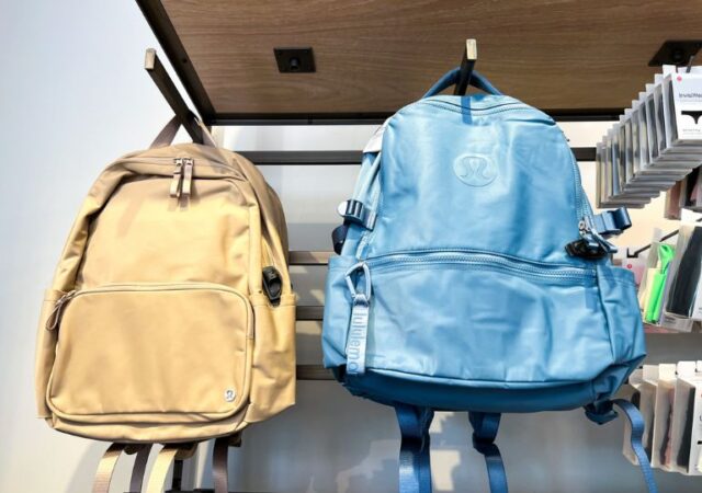 Lululemon Backpacks on Sale (3)
