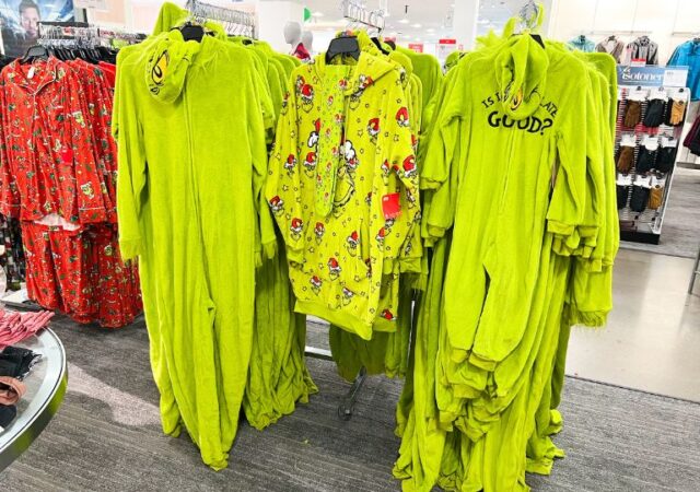 matching-family-pajamas-6