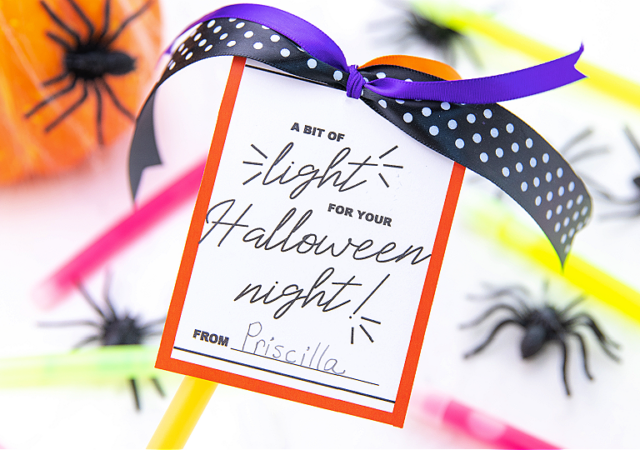 Halloween Glow Stick Gift Idea for Kids with Ribbon
