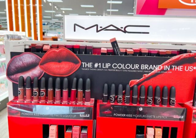 mac-lipsticks-sets-on-sale