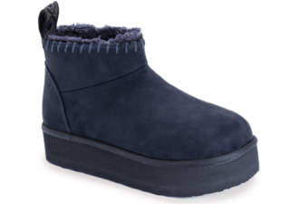 Muk  Luk Boots on Sale