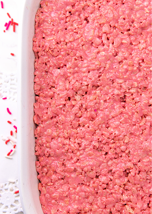 red velvet rice krispie treats