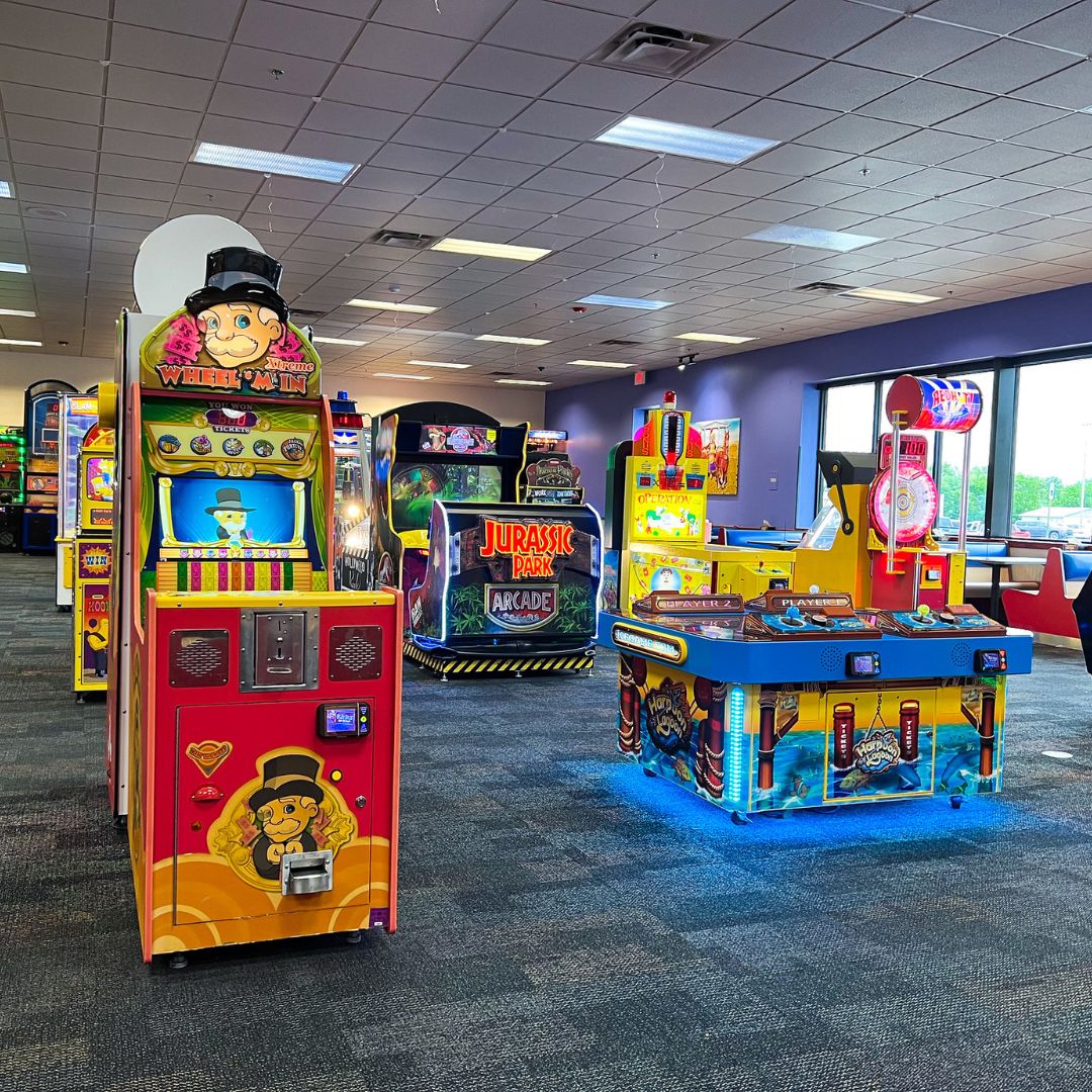chuck-e-cheese leap day freebies