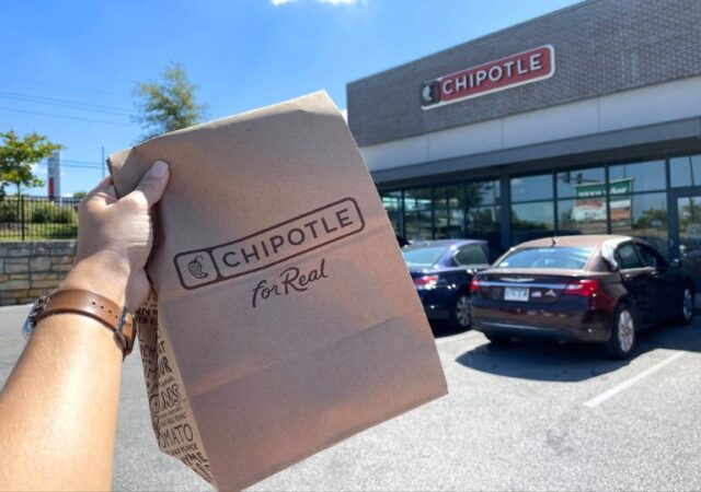 nurses-week-freebies--deals