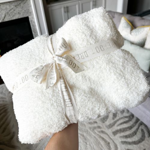 Barefoot Dreams Throw Blankets on Sale