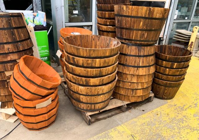 lowes-planters-on-sale-4