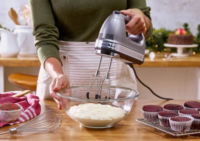 Best Deals on KitchenAid Mixers