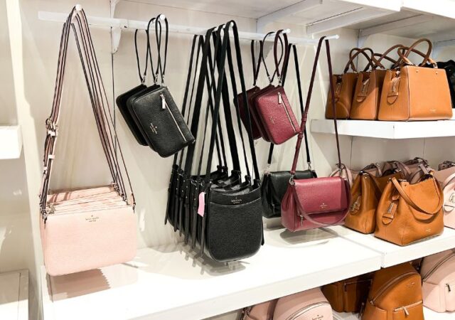 best-kate-spade-cyber-monday-deals--sales-4