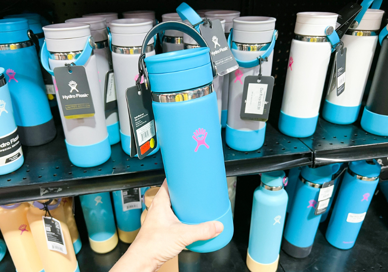Hydro Flasks on Sale