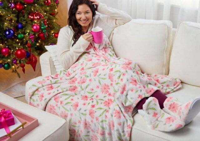 Plush Throws on Sale