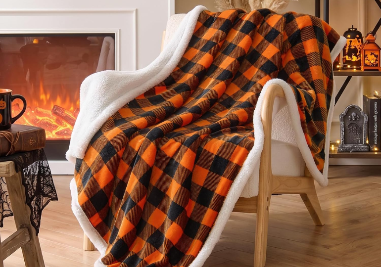sherpa-throw-blankets-on-sale