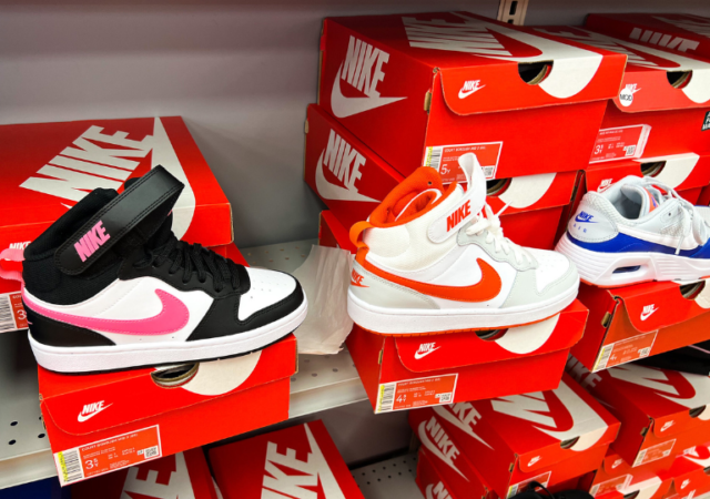 nike-kids-shoes-on-sale-5