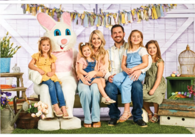 Free Cabela's Easter Bunny Photo