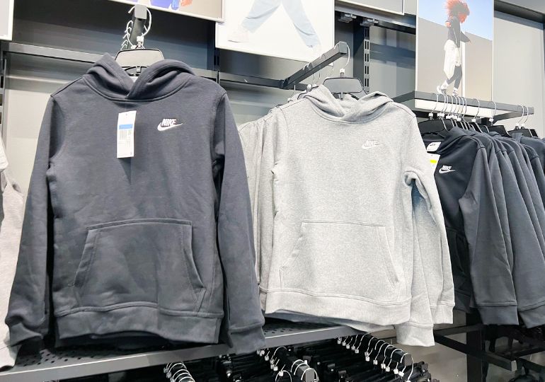 nike-sweatshirts-on-sale-4
