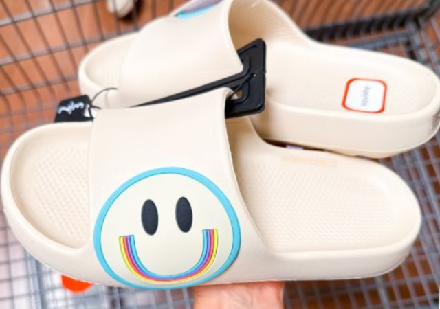 wonder nation sandals