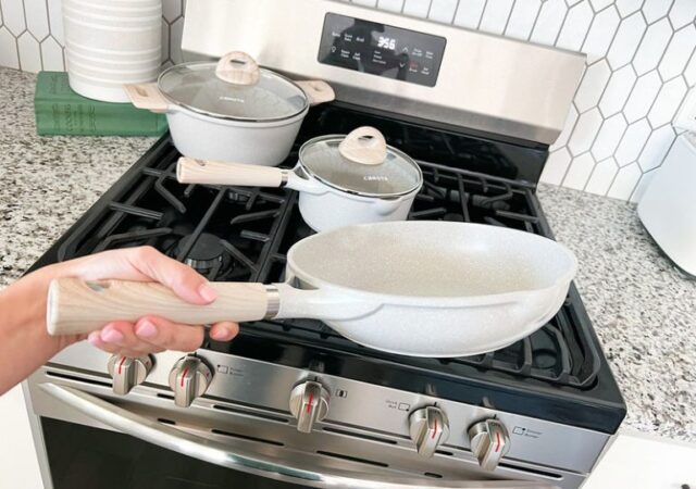 CAROTE Pots and Pans Set