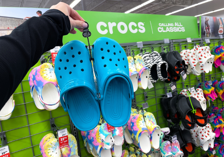 croc-shoes-sale-3