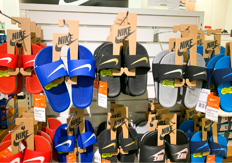 nike-slides-1